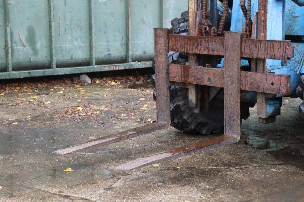 Manitou M430CP Diesel-Geländestapler, Baujahr 1990