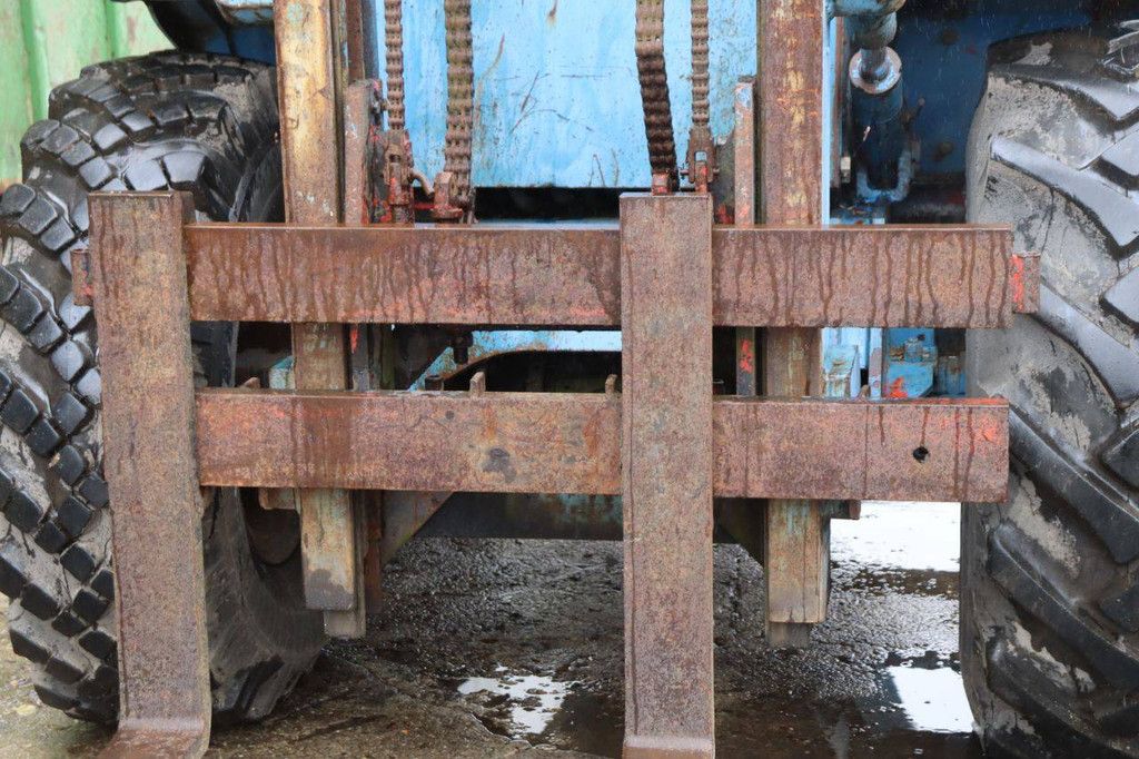 Manitou M430CP Diesel-Geländestapler, Baujahr 1990