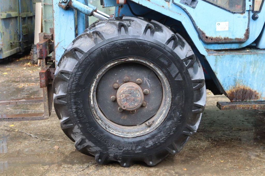 Manitou M430CP Diesel-Geländestapler, Baujahr 1990