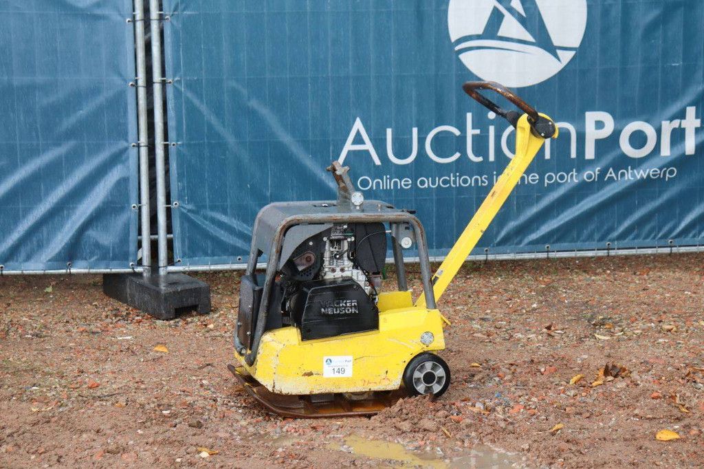 Vibrating plate Wacker Neuson DPU3760 Diesel 4.2kW 2016