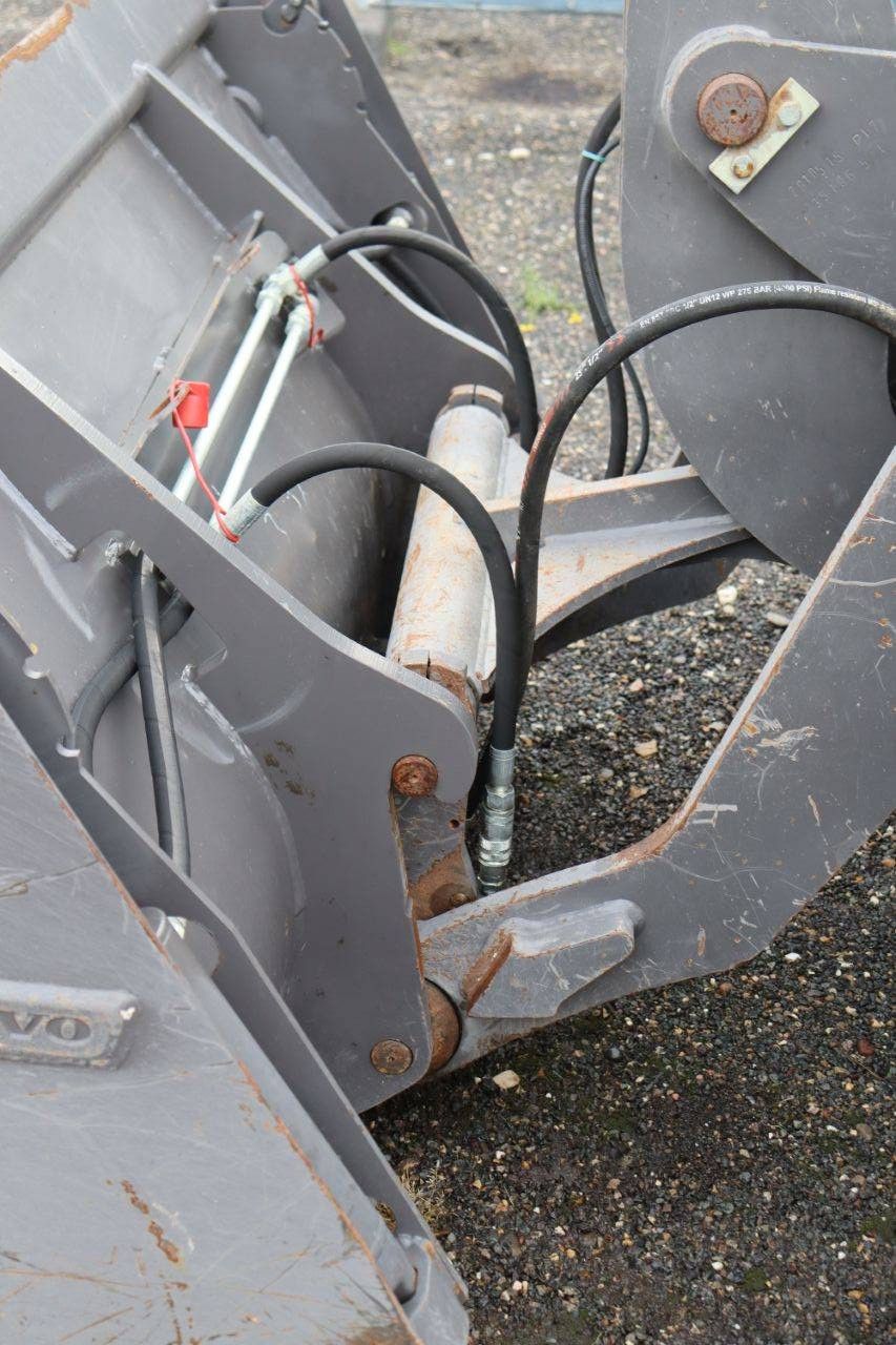 Wheel loader Volvo L30G Diesel 55.4kW 2016