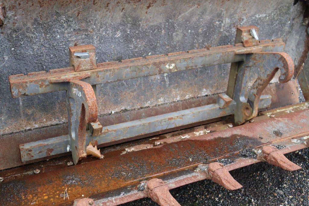 Wiellader Caterpillar 906H Diesel 55kW 2011