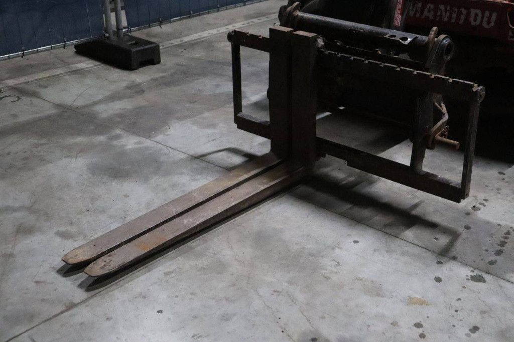 Verreiker Manitou MLT 523T Diesel 55kW 2300kg 5m 2007