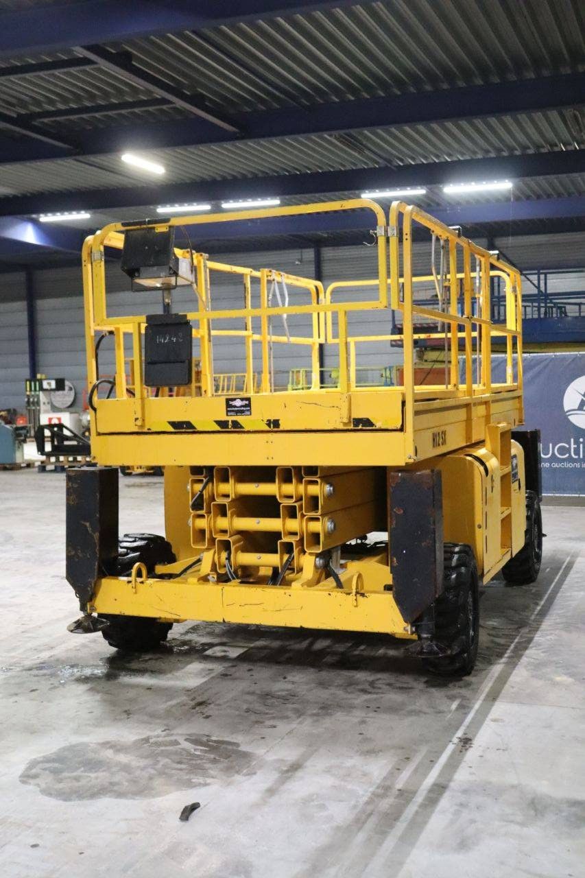 Schaarlift Haulotte H12 SX Diesel 12m