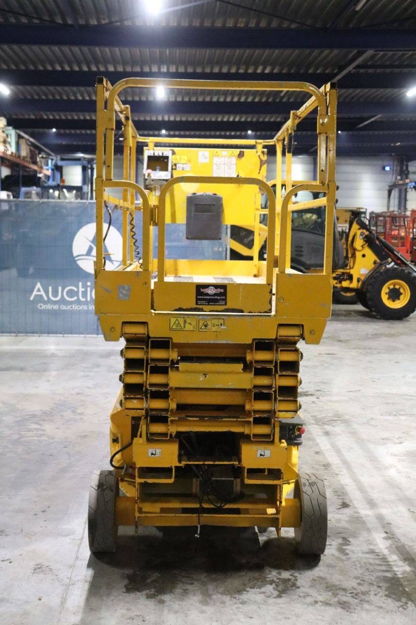 JLG 2646ES Elektrische Scherenbühne 9,9 m