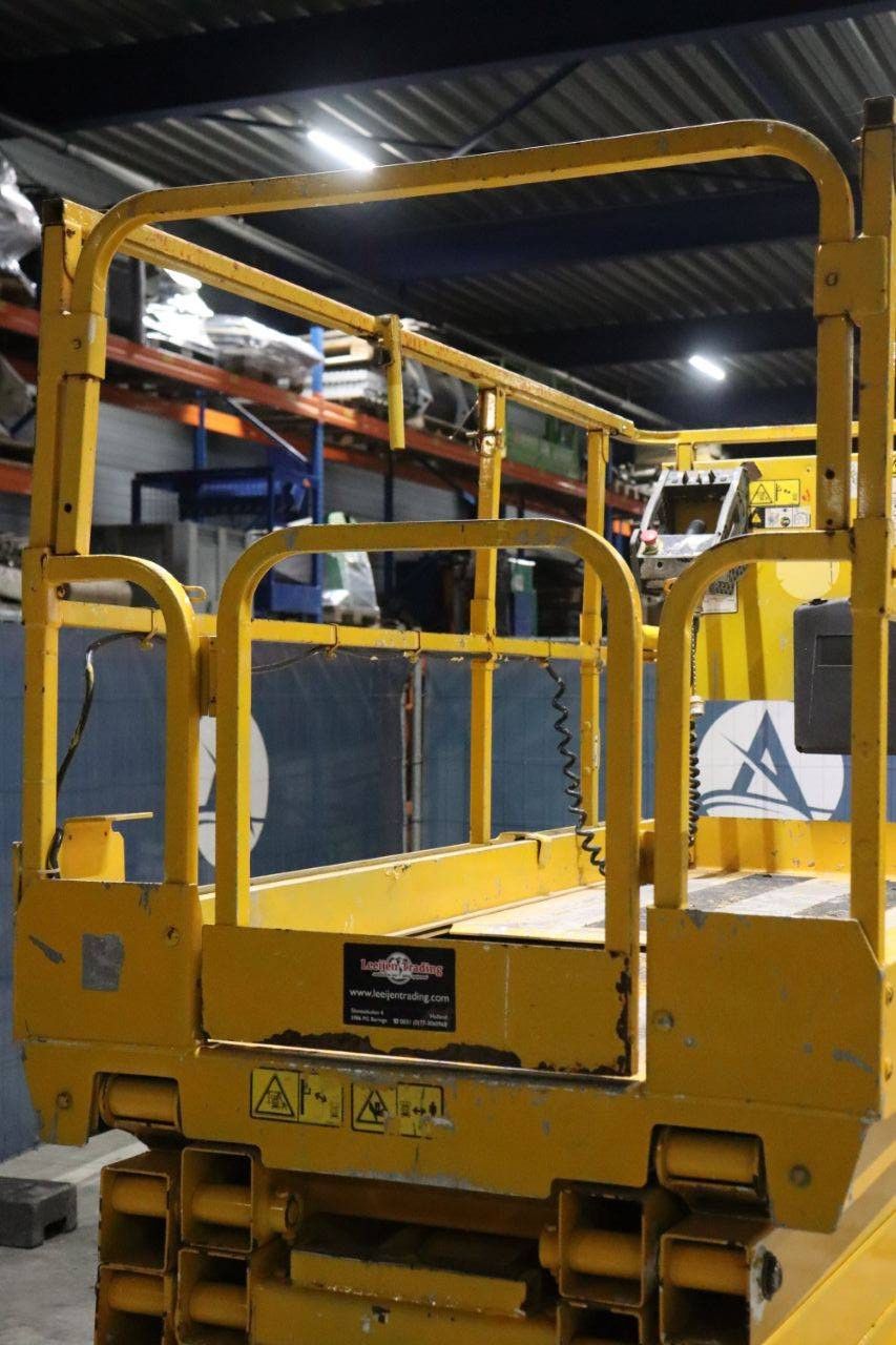 JLG 2646ES Elektrische Scherenbühne 9,9 m