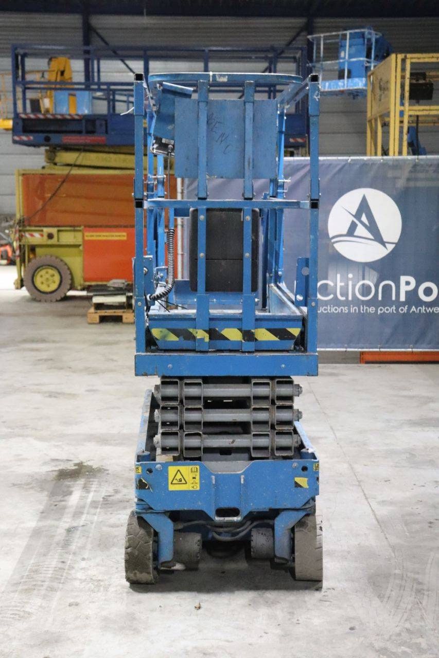 Scissor lift Genie GS-1932 Electric 7.6m 2007