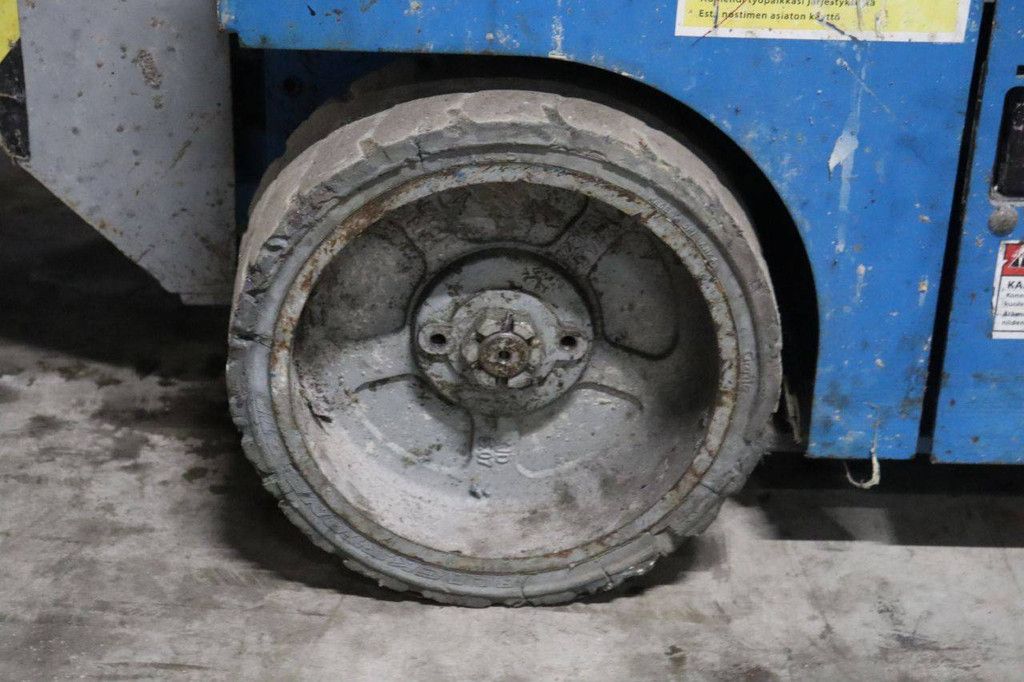 Scissor lift Genie GS-1932 Electric 7.6m 2007