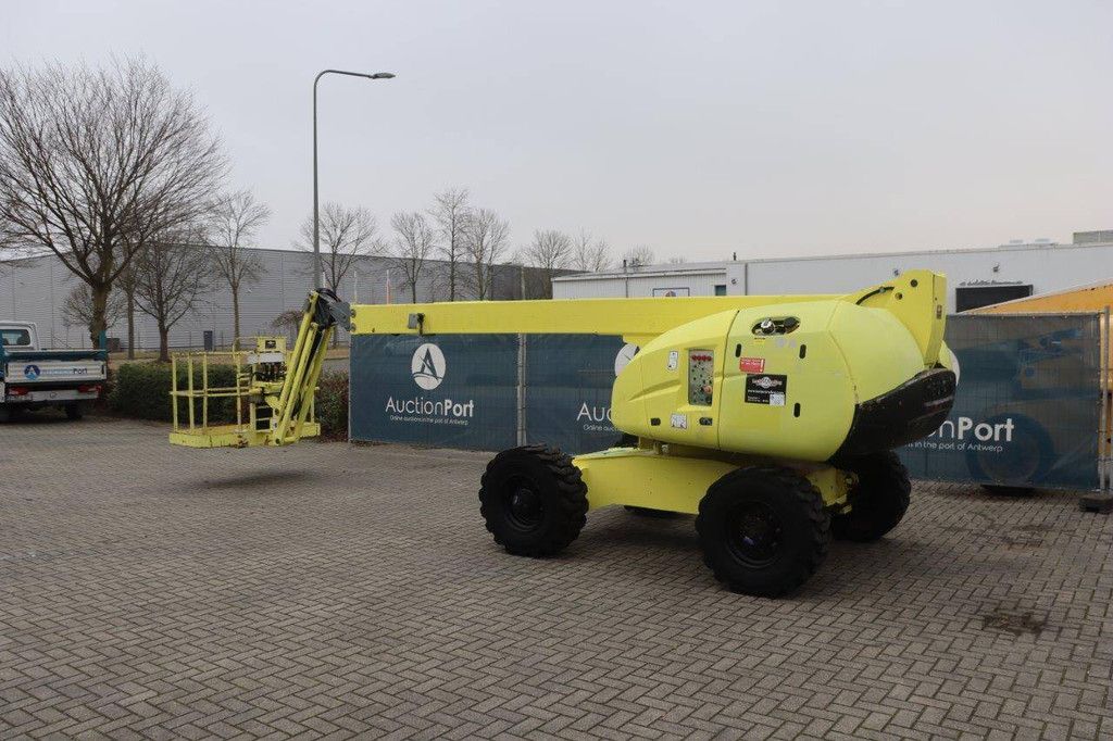 Knikarmhoogwerker Haulotte H16TPX Diesel 15.44m 2009