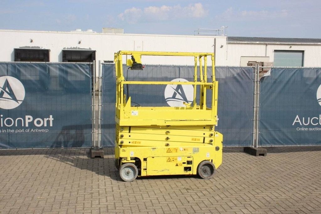 Scissor Lift Genie GS-1932 Electric 7.79m 2008