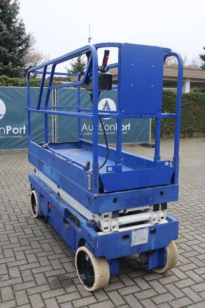 Scissor lift Haulotte COMPACT 8 Electric 8.2m 2011