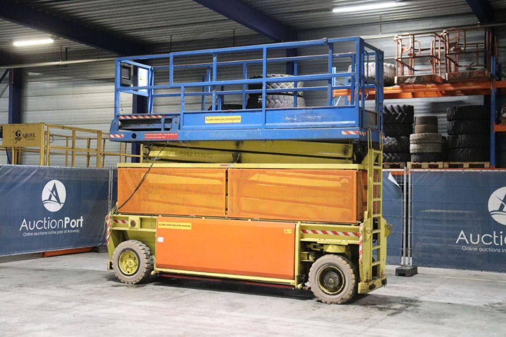 Scissor lift German S205 E12 Electric 22.5m