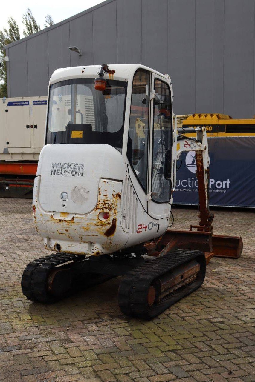 Minigraver Wacker Neuson 2404 Diesel 2011