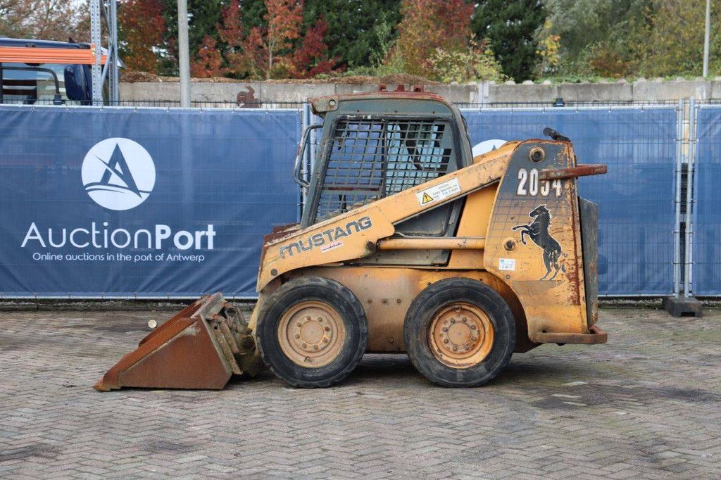 Schranklader Mustang 2054 Diesel 2007