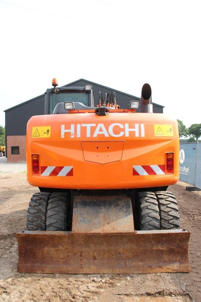 Hitachi ZX140W-5B Diesel-Radbagger, Baujahr 2016