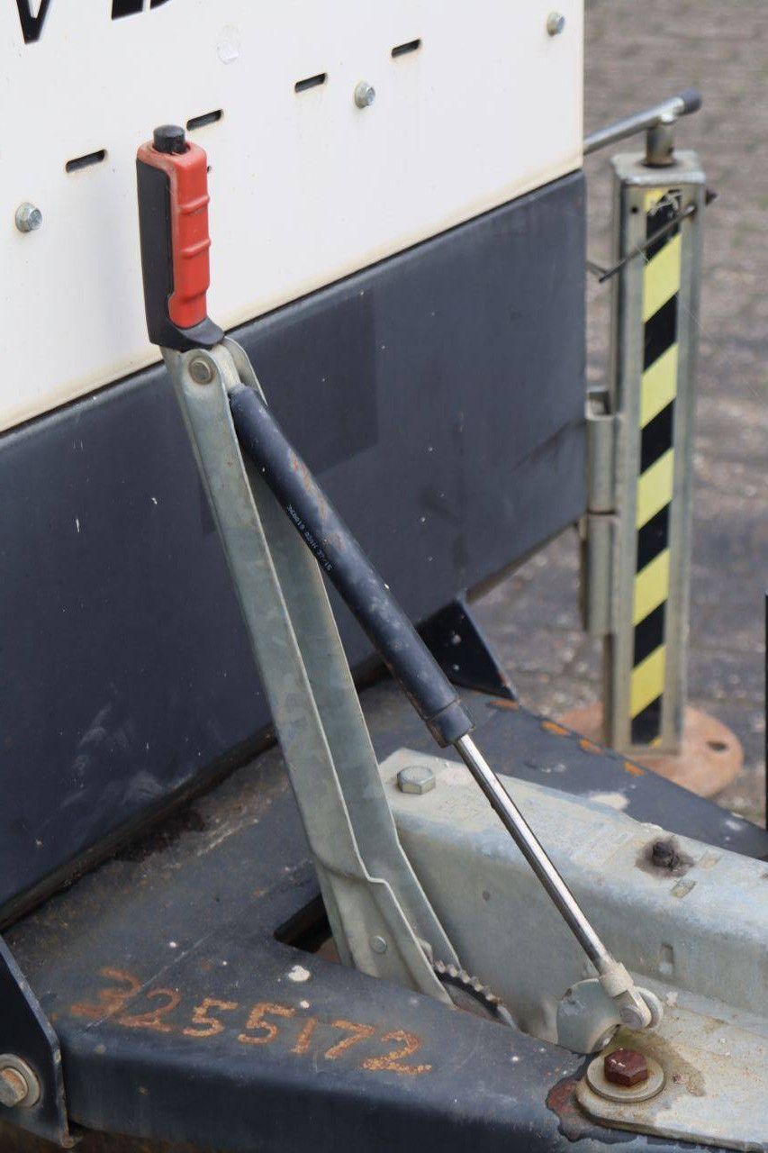 Generac Tower Light VB-9 Anhänger-Arbeitsbühne 2015