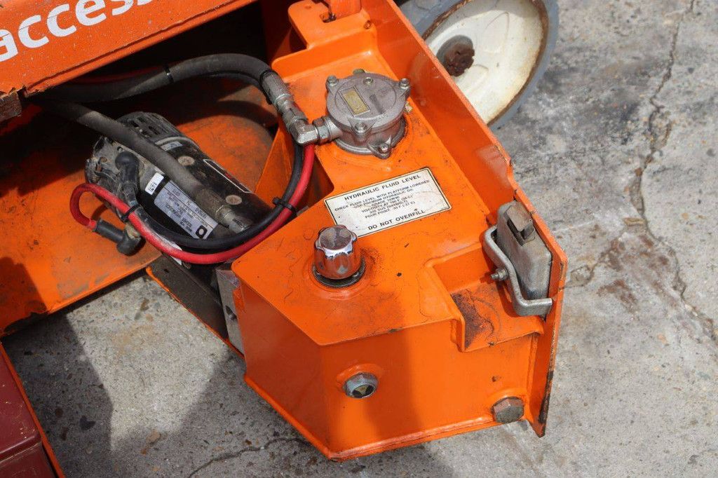 Scissor Lift Snorkel S3219E Electric 7.8m 2016 New