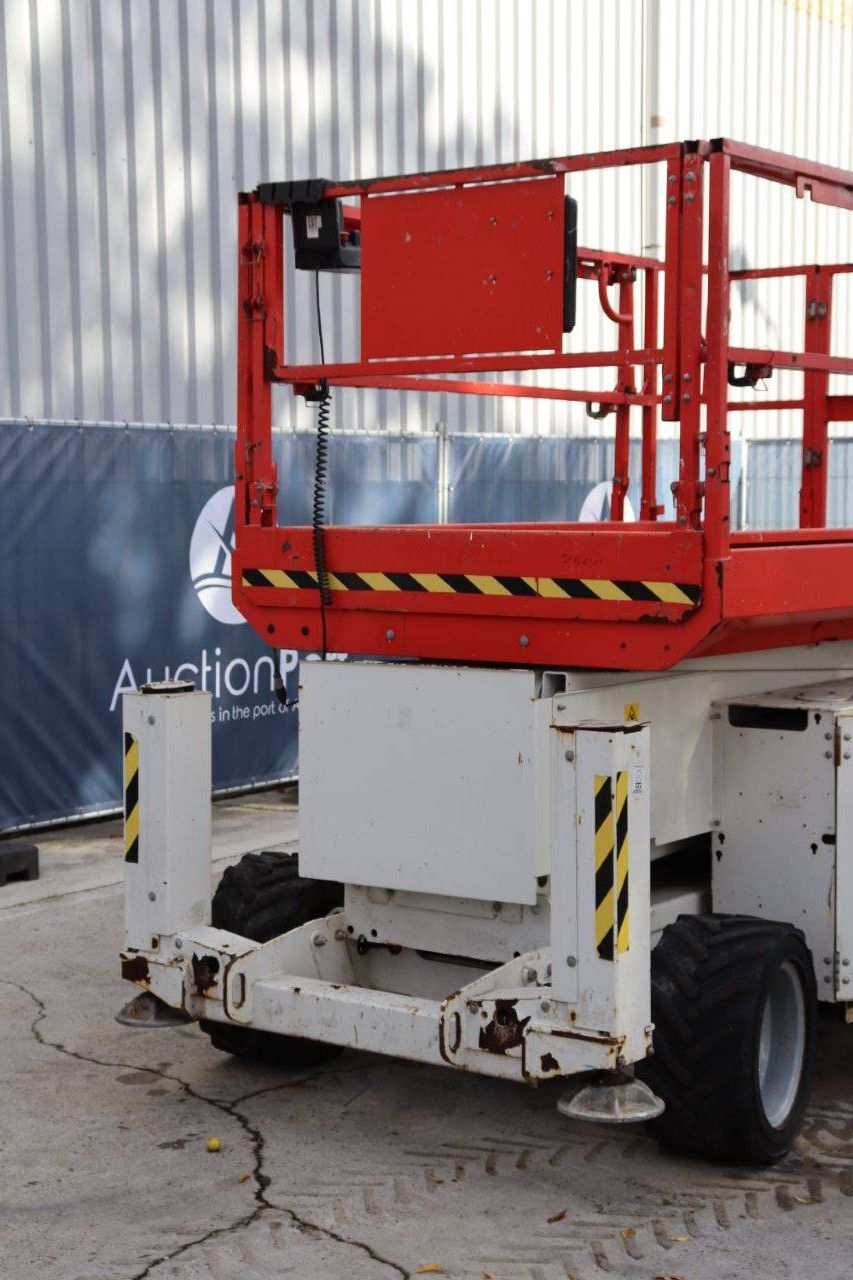 Scherenarbeitsbühne Genie GS 3369 RT Diesel 11,96 m 2015