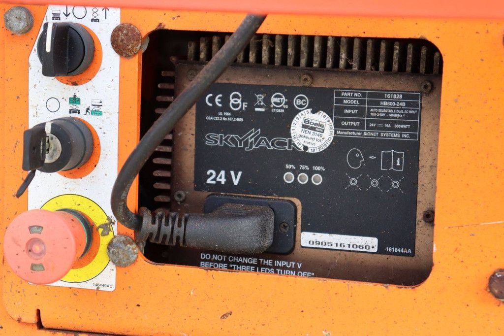 Scherenarbeitsbühne Skyjack SJ III 3219 Electric 7,8 m 2015