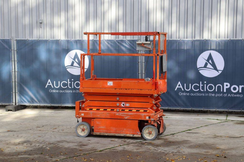 Scherenarbeitsbühne Skyjack SJIII-3219 elektrisch 7,8 m 2014