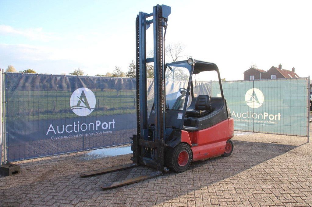 Gabelstapler Linde E30-02 Elektro 3000kg 1997