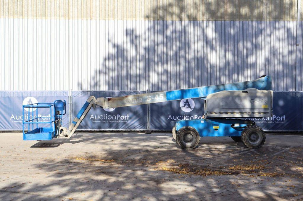 Genie S-45 Diesel 15,72 m Teleskoparbeitsbühne 2003