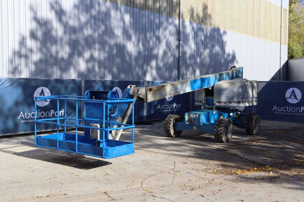 Genie S-45 Diesel 15,72 m Teleskoparbeitsbühne 2003