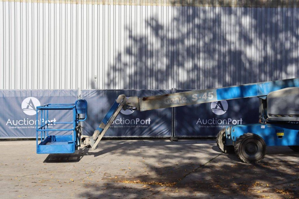 Genie S-45 Diesel 15,72 m Teleskoparbeitsbühne 2003