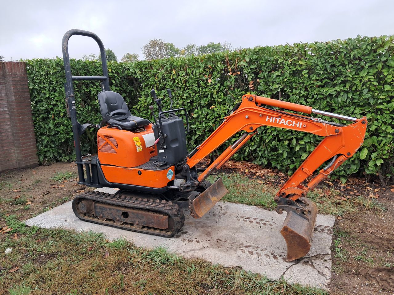 Minigraver Hitachi ZX10U-2 ( Bj 2017 ) Graafmachine / Minikraan