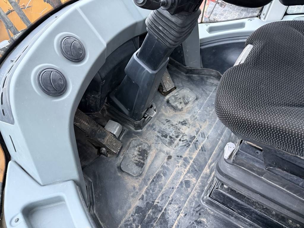 Liebherr L 550 XPower