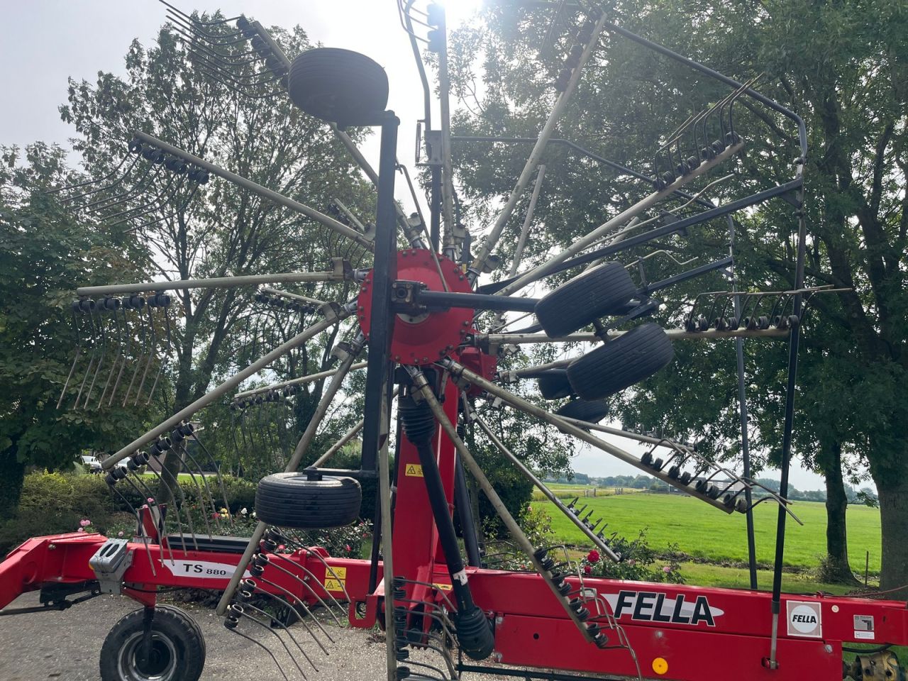 Fella TS 880, dubbele hark