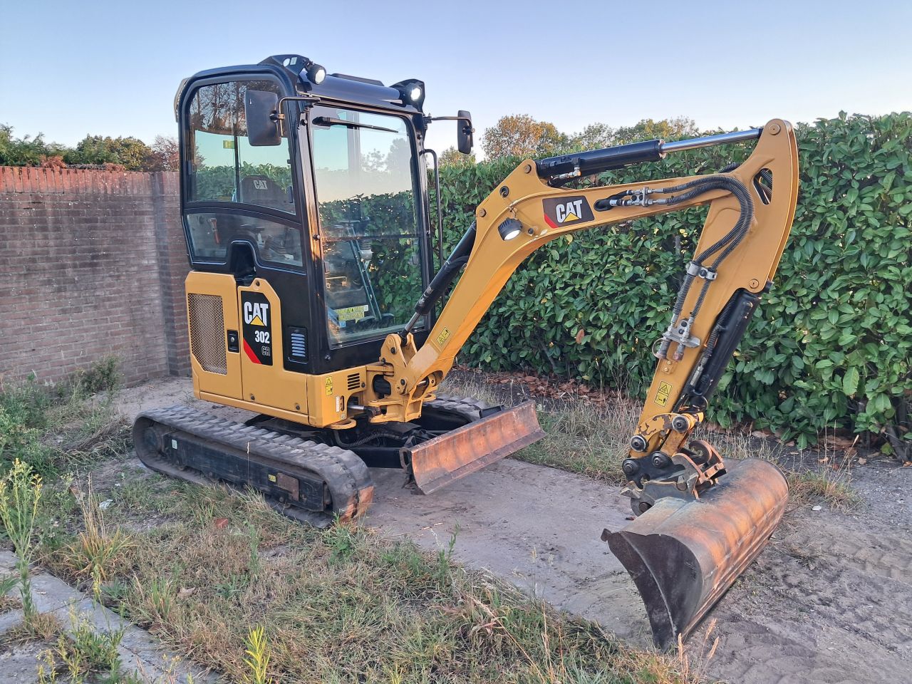 Minigraver Caterpillar 302 CR ( Bj 2020 ) Sloop-sorteer / Kraan