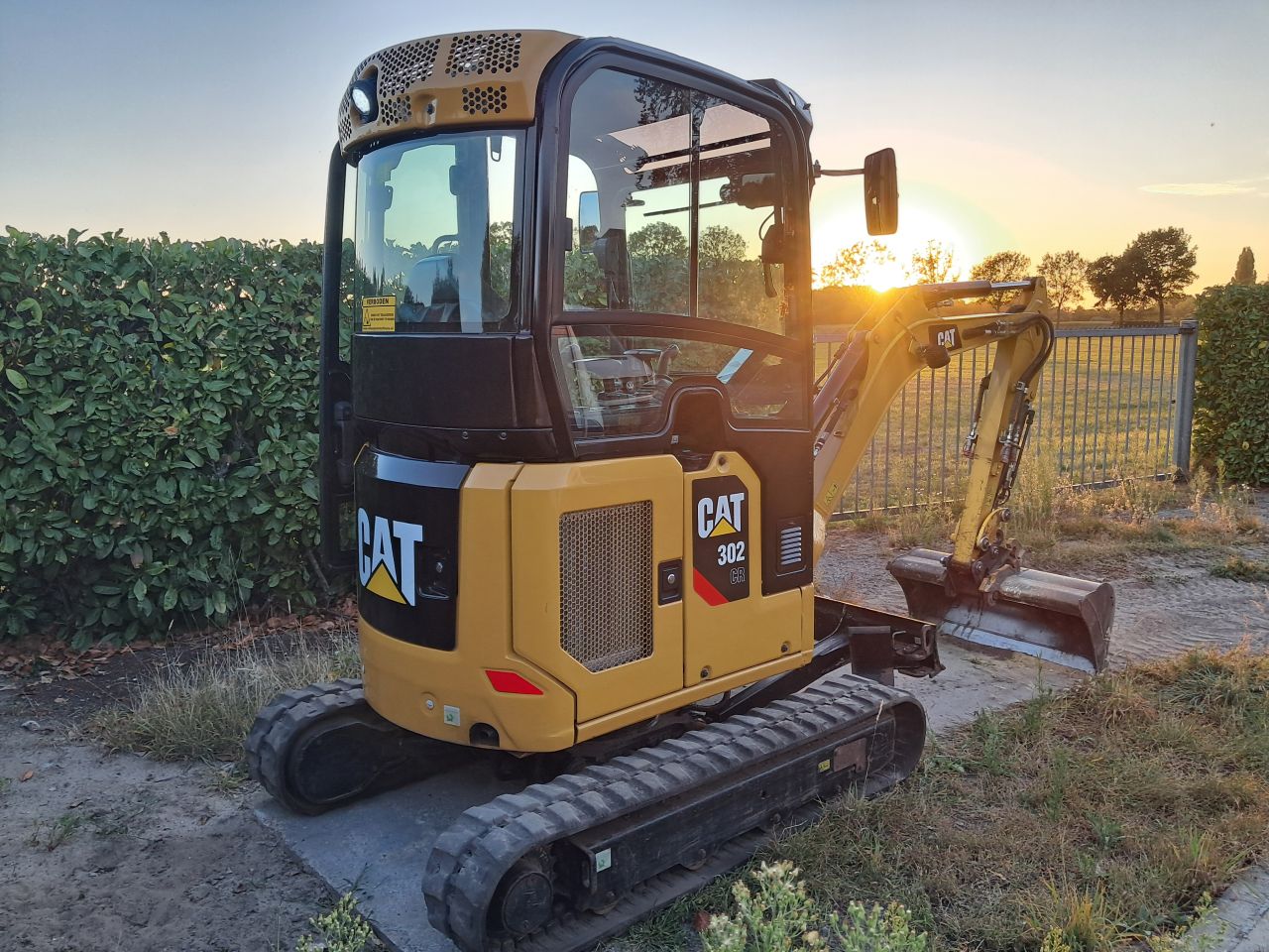 Minigraver Caterpillar 302 CR ( Bj 2020 ) Sloop-sorteer / Kraan