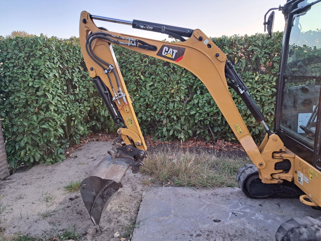 Minigraver Caterpillar 302 CR ( Bj 2020 ) Sloop-sorteer / Kraan