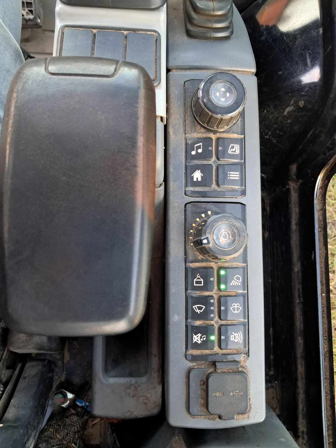 Minigraver Caterpillar 302 CR ( Bj 2020 ) Sloop-sorteer / Kraan