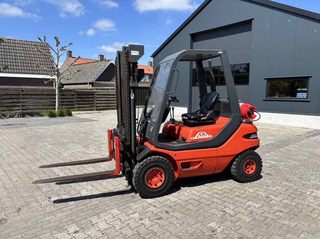 Linde H20T Duplo mast 3.150mm, LPG, SideShift.
