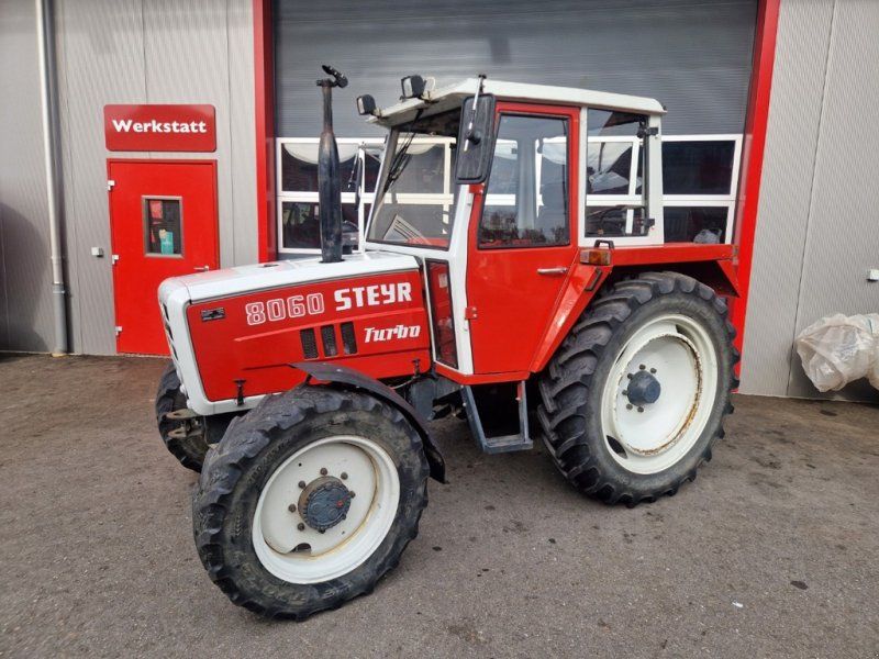 Steyr 8060