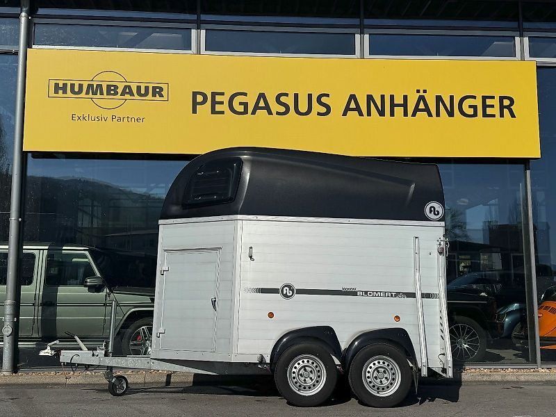 Blomert Nairobi 2 Pferde Alu 1.Hand 2,4t.