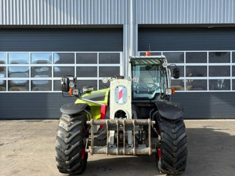 Claas Scorpion 6030