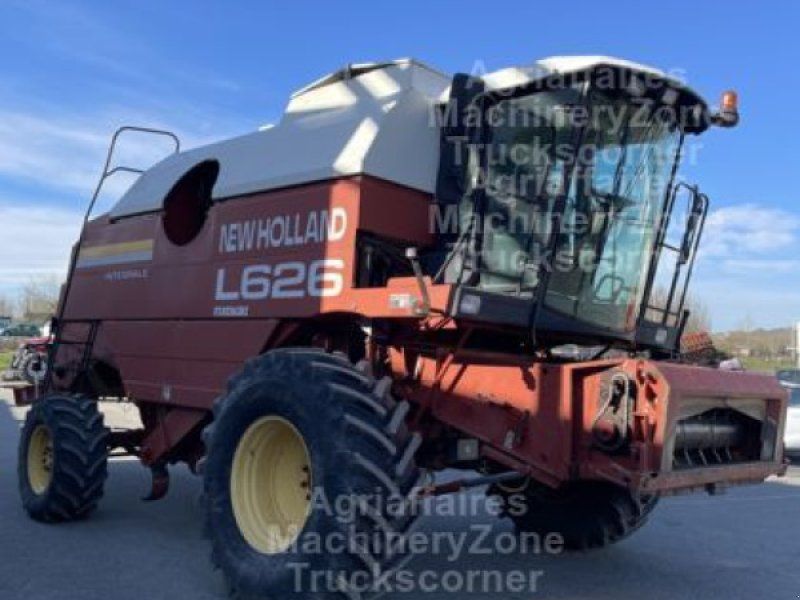 New Holland L626