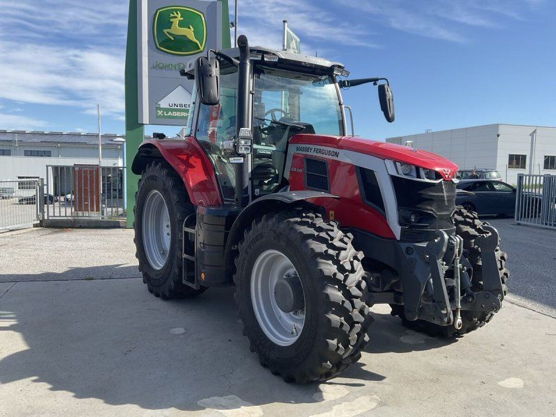 Massey Ferguson 6S.155