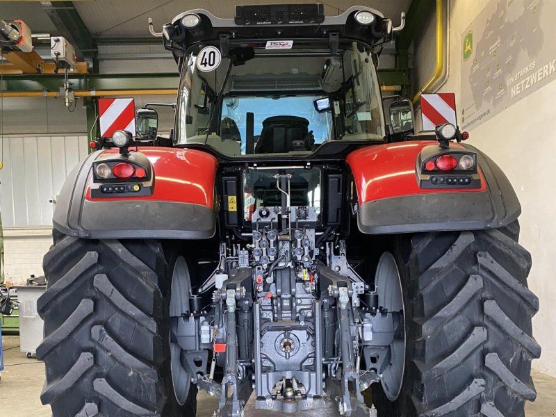 Massey Ferguson 8727S