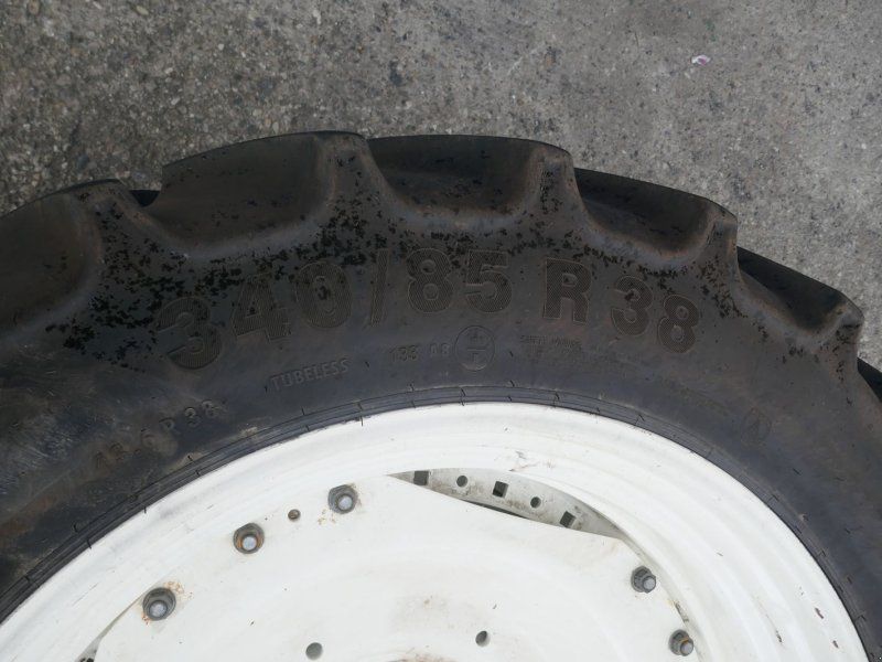 Pflegebereifung NH oder Steyr Kompakt