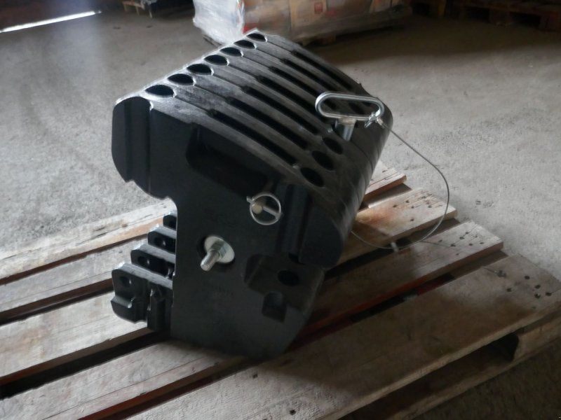 New Holland 400 kg NH T5 S