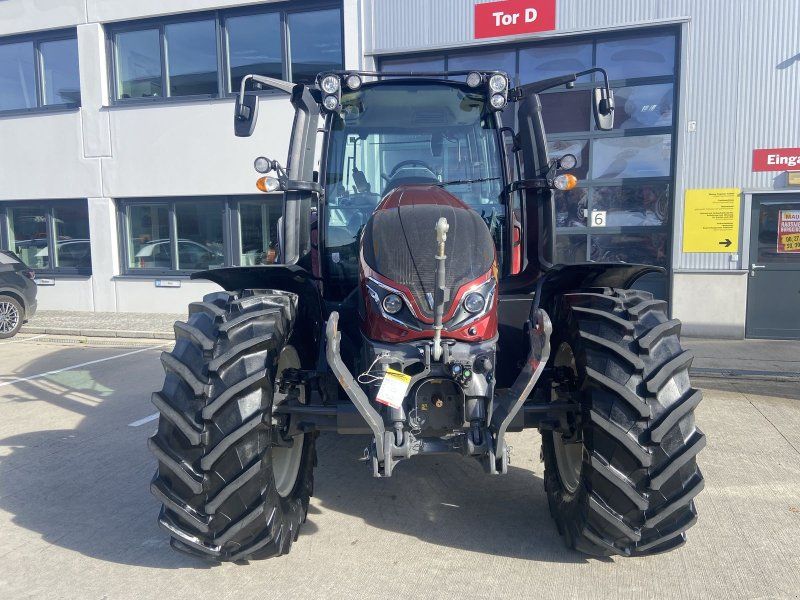 Valtra G135 ACTIVE