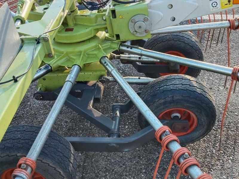 Claas Liner 650 Twin