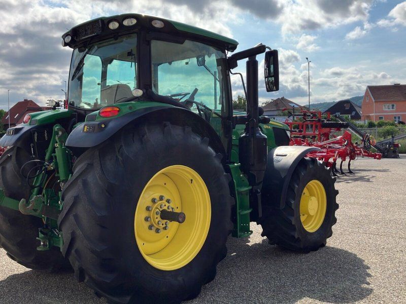John Deere 6155R