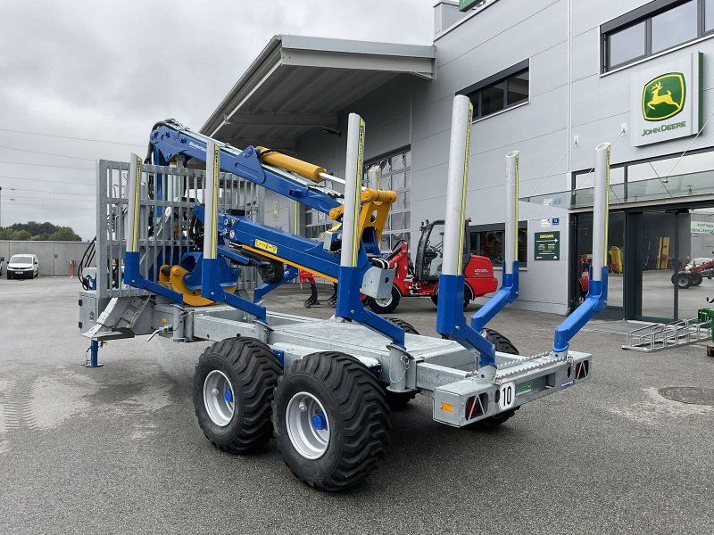 Rückewagen RW 10 Alpin  mit Kran FK7000L