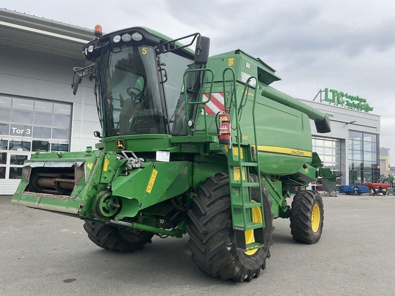 John Deere T560HM