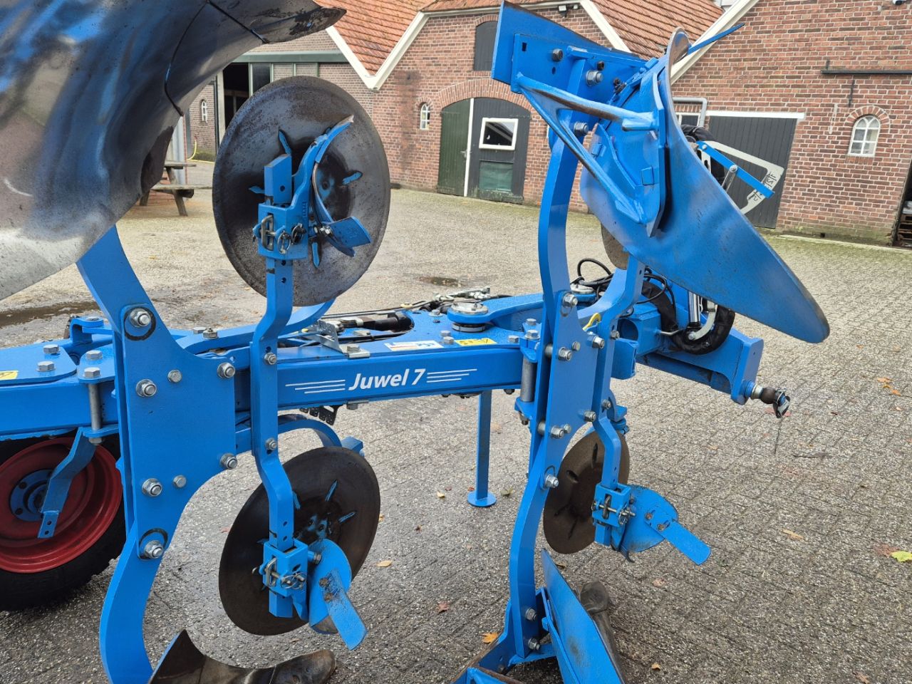 Lemken Juwel 7 V 4 L100 4 schaar ploeg
